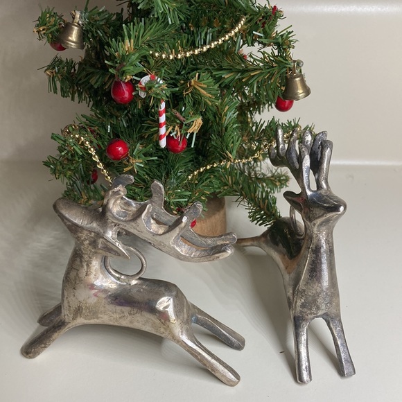 Two Metal/Steel Reindeer Christmas Ornaments - Picture 7 of 8